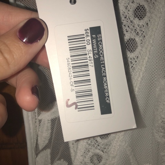 White Lace Romper - Picture 2 of 2